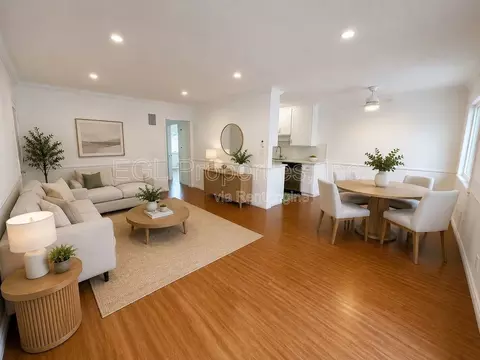 1032 N Gardner St #17, West Hollywood, CA 90046