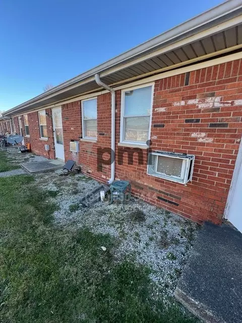 120 W William Dr #C, Brownsburg, IN 46112