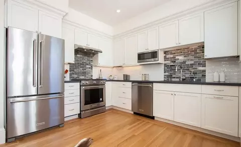 2747 San Pablo Ave, Berkeley, CA 94702 photo 5
