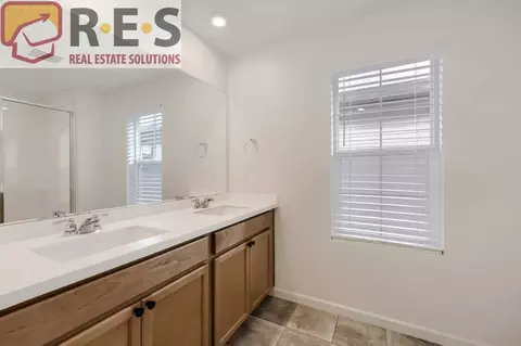 23920 E 34th Ave, Aurora, CO 80019 photo 13