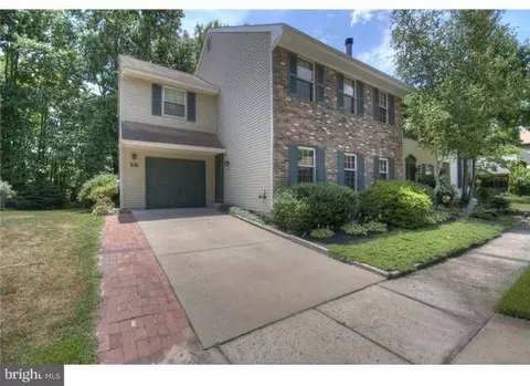 19 Fawnhollow Ct #1, Medford, NJ 08055