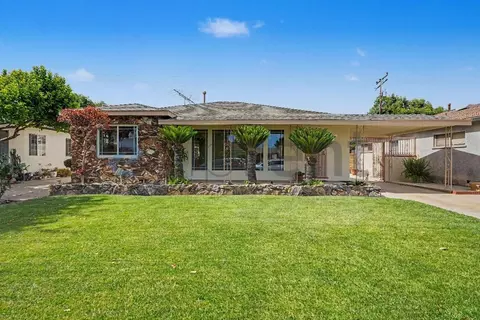 7343 Cloverlawn Dr, South Gate, CA 90280