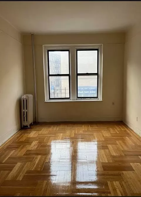 Undisclosed, New York, NY 10034