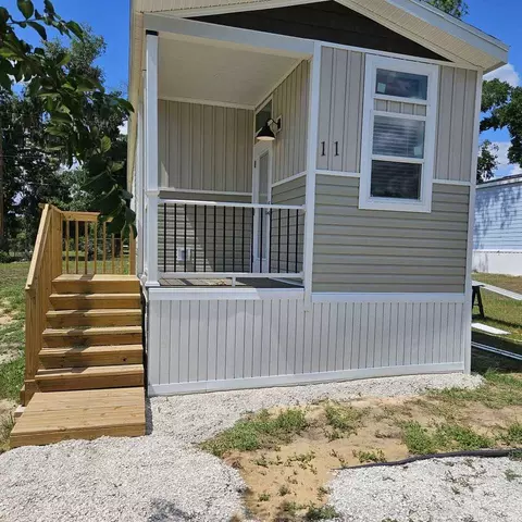 2205 Martin Rd #NA, Dover, FL 33527