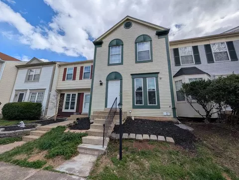 14710 Green Park Way, Centreville, VA 20120