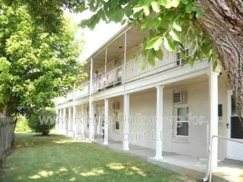 5312 Milner Rd #6S, Louisville, KY 40216
