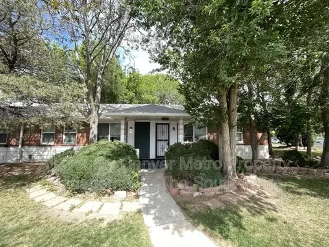 1400 Galena St, Aurora, CO 80010