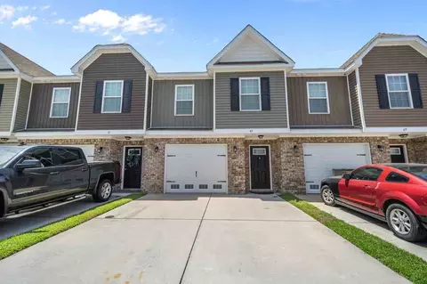 45 Horizon Ln, Richmond Hill, GA 31324