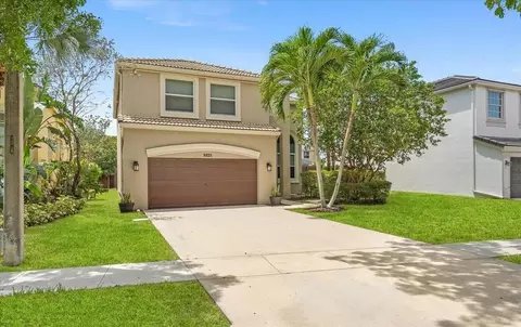 9825 Scribner Ln, Wellington, FL 33414
