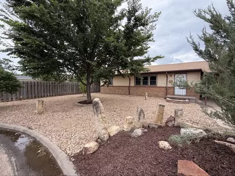 1608 George St #A, Garden City, KS 67846