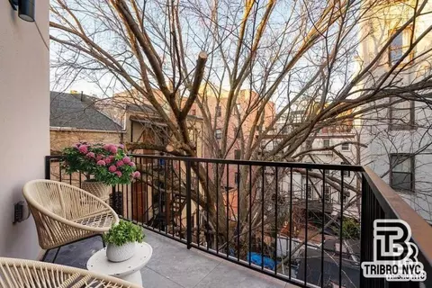 410 Lorimer St, Brooklyn, NY 11206