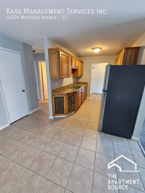 10326 Mayfield Ave #2S, Oak Lawn, IL 60453