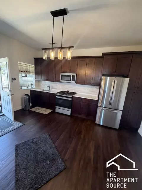2411 W 34th Pl #2, Chicago, IL 60608