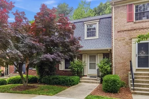 5918 Westchester Park Dr, College Park, MD 20740
