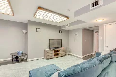 126 Gifford Ave #1546496P, Jersey City, NJ 07304