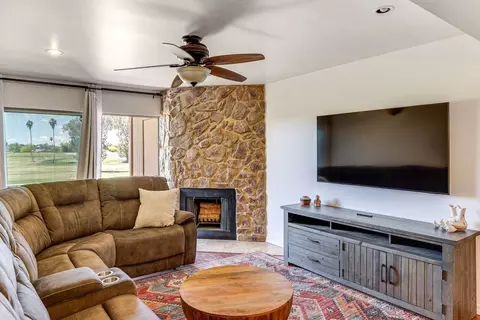 7910 E Thomas Rd #1546194P, Scottsdale, AZ 85251