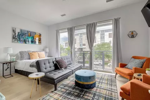 2550 Lawrence St #1545729P, Denver, CO 80205