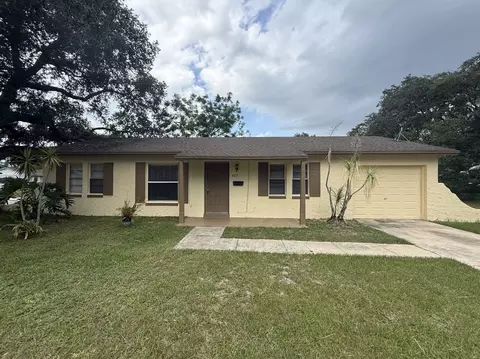 423 Longwood Cir, Longwood, FL 32750