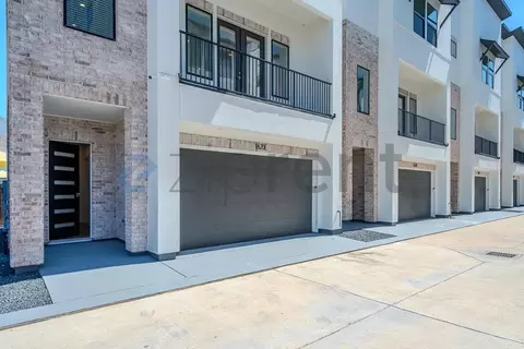 1620 Ojeman Rd #E, Houston, TX 77055
