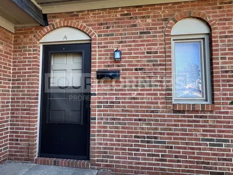 2305 Vanstory St, Greensboro, NC 27407