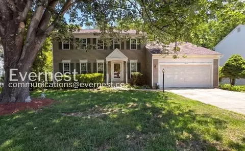 11829 Parliament Dr, Woodbridge, VA 22192