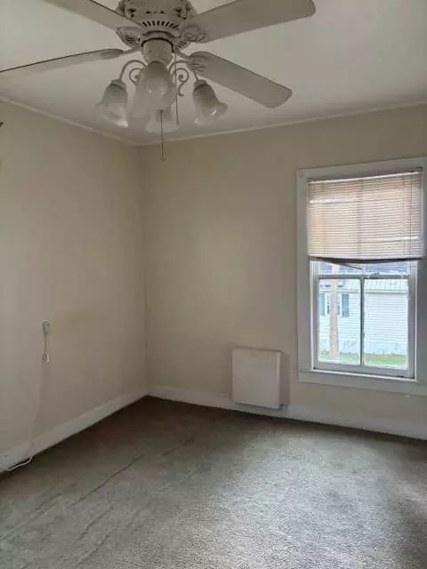 909 Lilly St #4, Leesburg, FL 34748