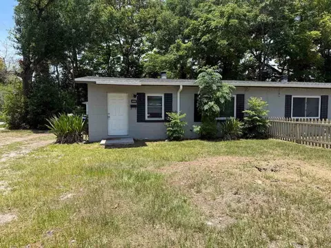 1040 Avondale Ave, Holden Heights, FL 32805