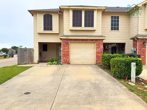 12614 Oceanside Dr, Euless, TX 76040
