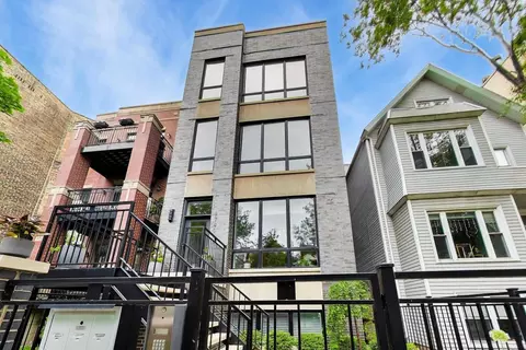 3740 N Clifton Ave #2, Chicago, IL 60613