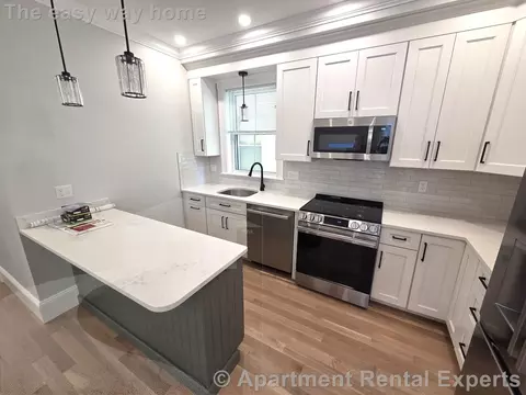 170 Webster Ave, Cambridge, MA 02141