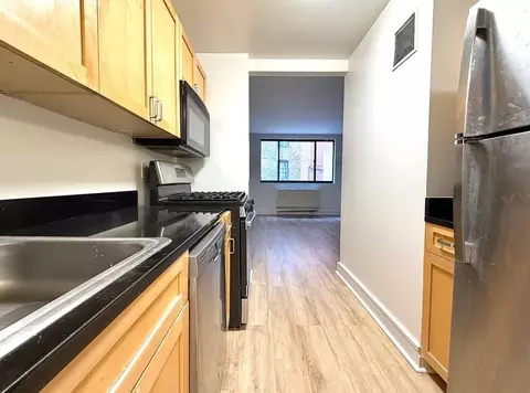 240 Riverside Dr #210, New York, NY 10025