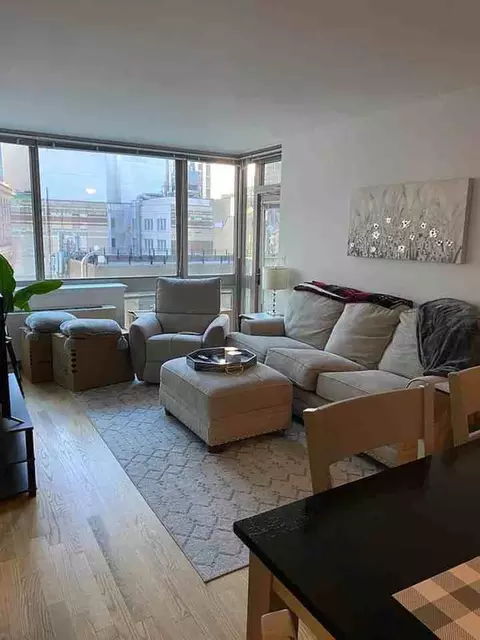 77 Fulton St #11D, New York, NY 10038
