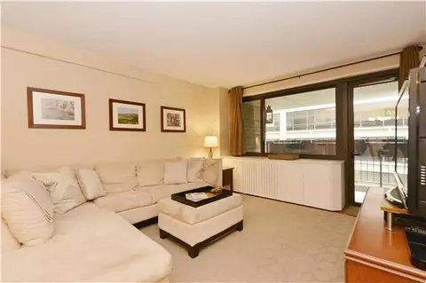 90 Gold St #11D, New York, NY 10038