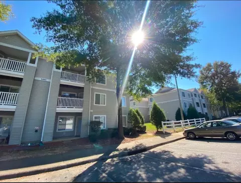 1230 University Ct #002, Raleigh, NC 27606