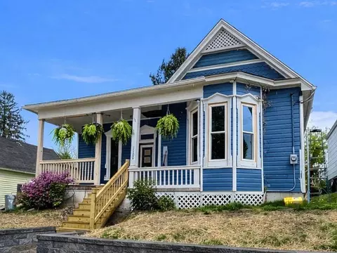 1100 Lowell St, Fairmont, WV 26554