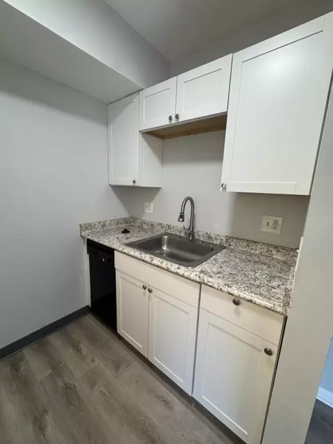 7008 Ohio Ave, Silverton, OH 45236