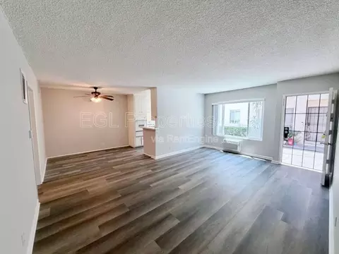 362 N San Vicente Blvd #D, West Hollywood, CA 90048