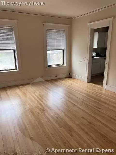 84 Prescott St #32, Cambridge, MA 02138