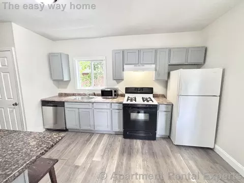 123 Winthrop St, Medford, MA 02155