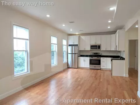 23 Thorndike St #2, Somerville, MA 02144