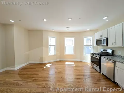 22 Holyoke Rd #2, Somerville, MA 02144
