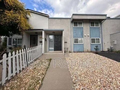 830 Palm Cir, Tracy, CA 95376