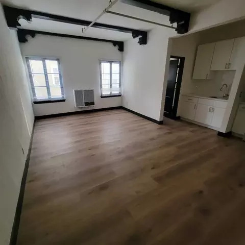 4151 3rd Ave #103, Los Angeles, CA 90008