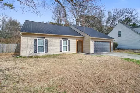 2451 Castlereagh Rd #3, Charleston, SC 29414