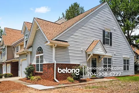 11163 Saintsbury Pl #TH, Charlotte, NC 28270