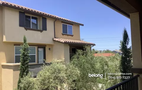 1570 W 1st St #15, Santa Ana, CA 92703