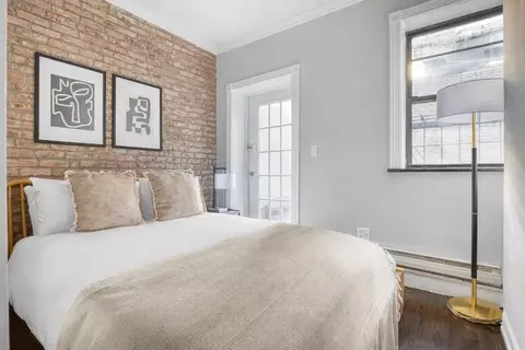 229 1st Ave #2B, New York, NY 10003