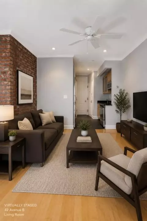 42 Avenue B #5, New York, NY 10009