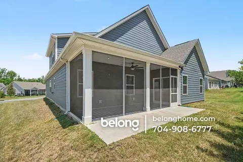 6529 Cumberland Dr, Harrisburg, NC 28075