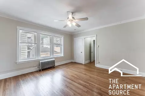 3906 W Argyle St #2A, Chicago, IL 60625